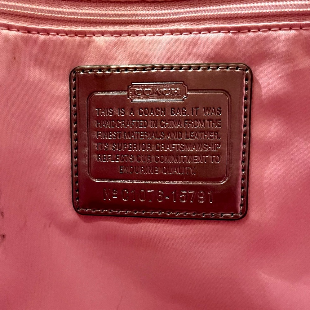 Coach Poppy Raspberry Purple Patent Leather Zipper Tote - Picture 8 of 9